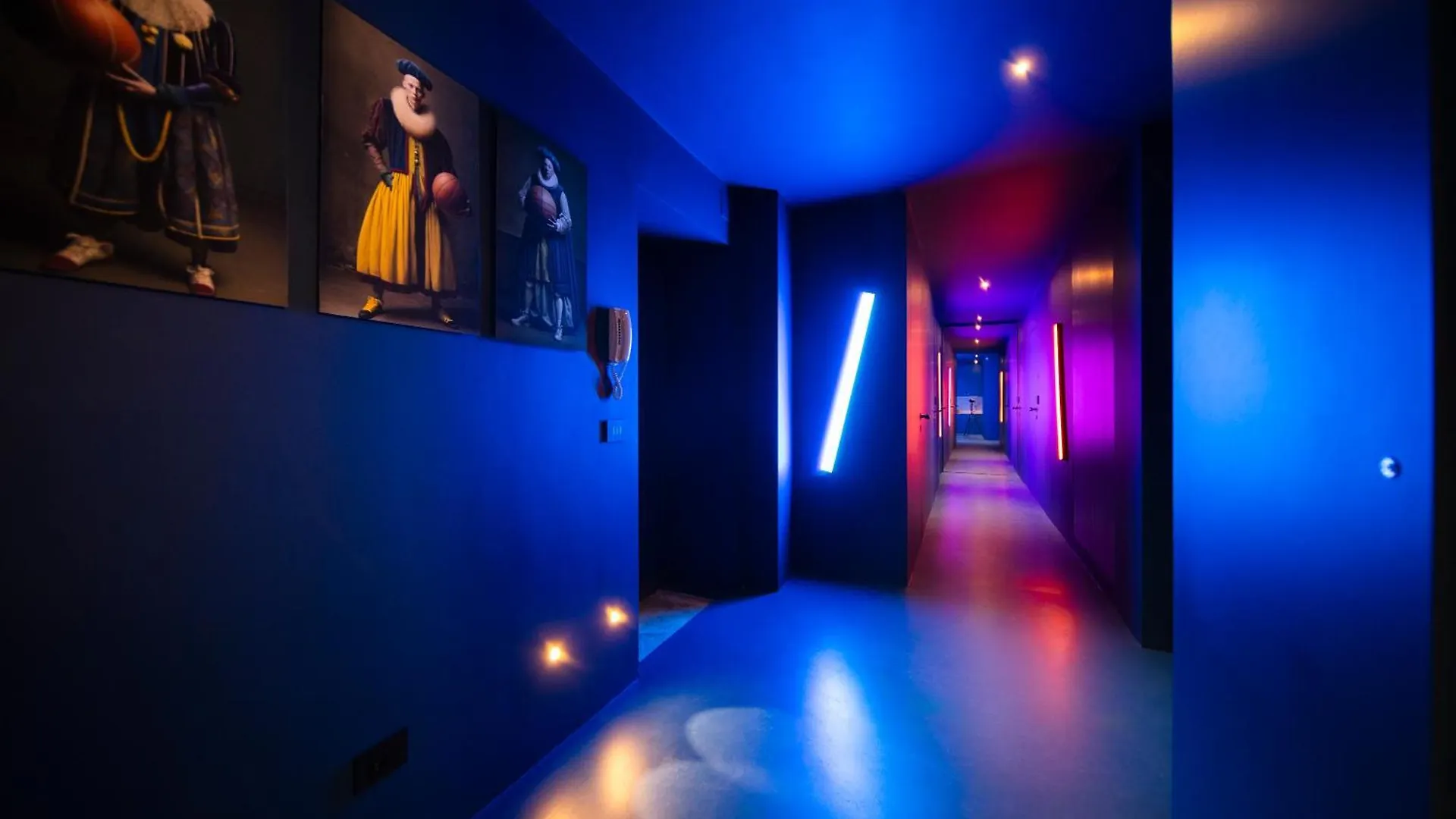 Fontana 16 Rooms Milánó Olaszország